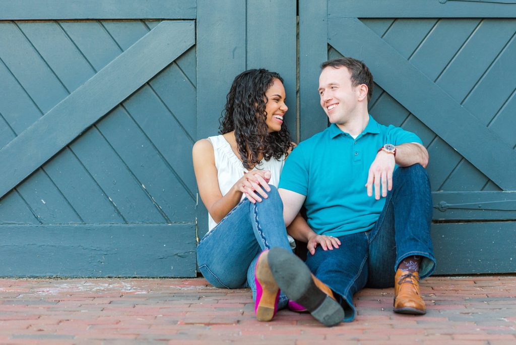 old-town-alexandria-engagement-session-laughter